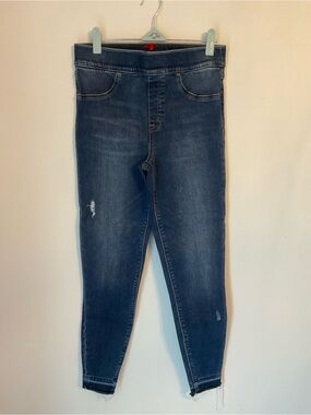 Dark Blue Women's Skinny Jeans - Classic Stretch Denim
